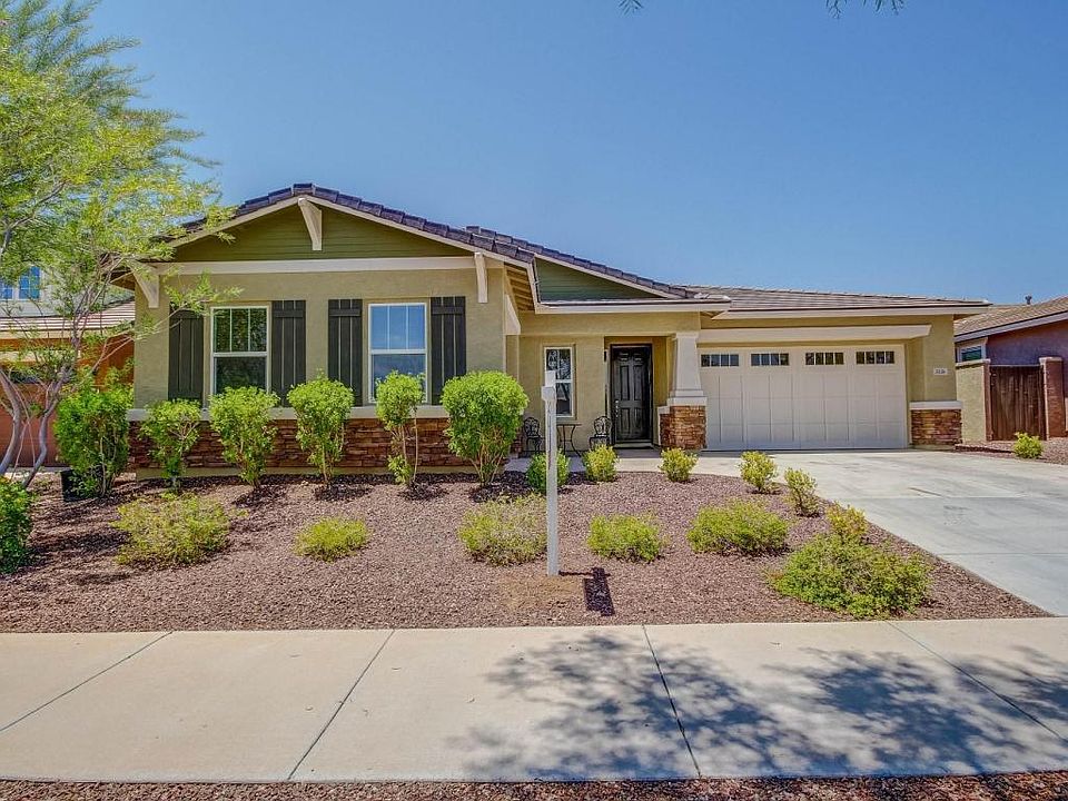 1st image of 3236 N Acacia Way