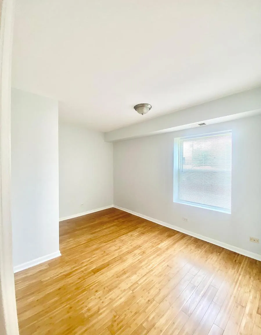 2 bed, 1500 sqft, $1,200 — Photo 2