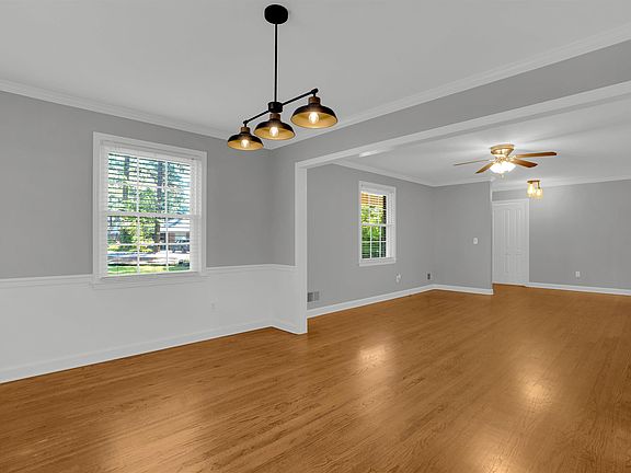 2nd image of 4204 Havana Ct