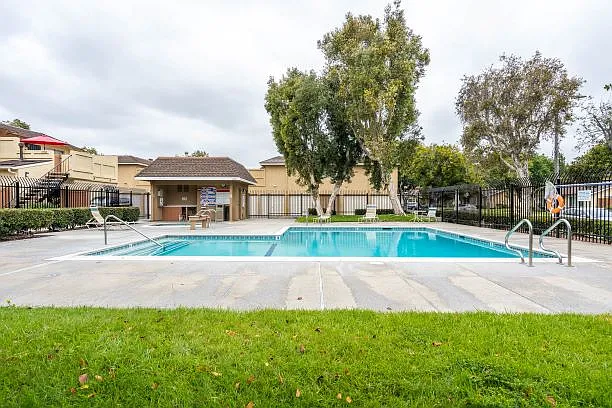 12527 Vicente Pl — Photo 14