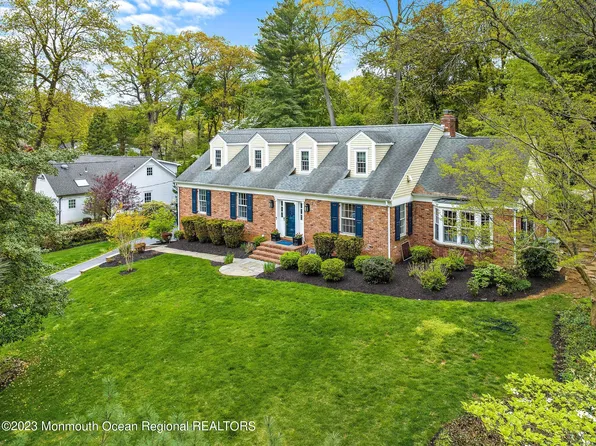 17 Circle Drive, Rumson, NJ 07760