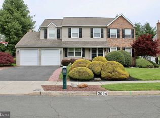 2094 E Wellington Rd, Newtown, PA 18940