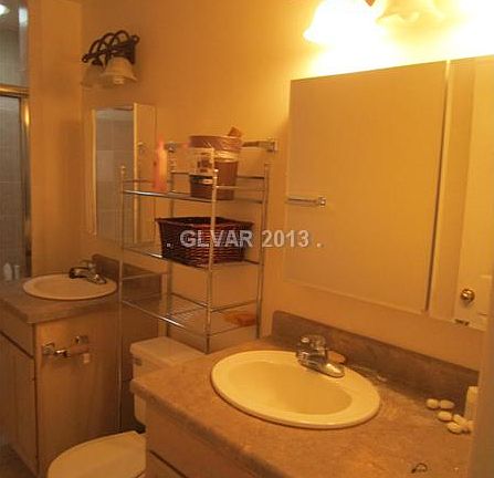 4th image of 3594 Moraga Dr