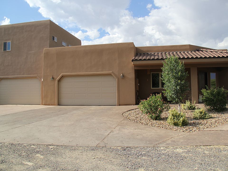 1st image of 5511 Country Club Dr
