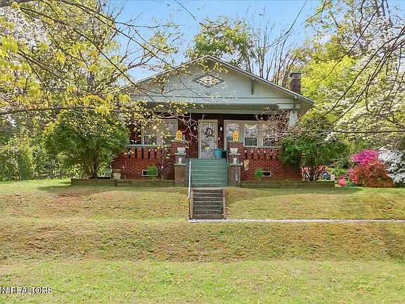 2nd image of 2538 Forestdale Ave