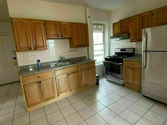 5th image of 1404 67th St #2B