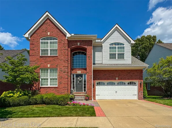 6066 Cheshire Park Dr, Independence, MI 48346