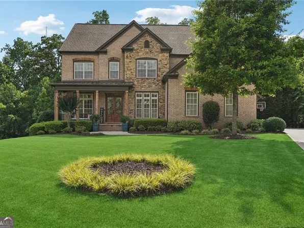 1720 Flinthaven Ct, Lawrenceville, GA 30043