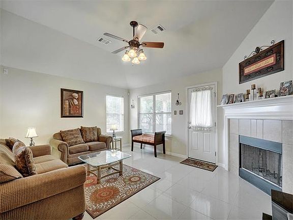 5th image of 109 S Gadwall Ln