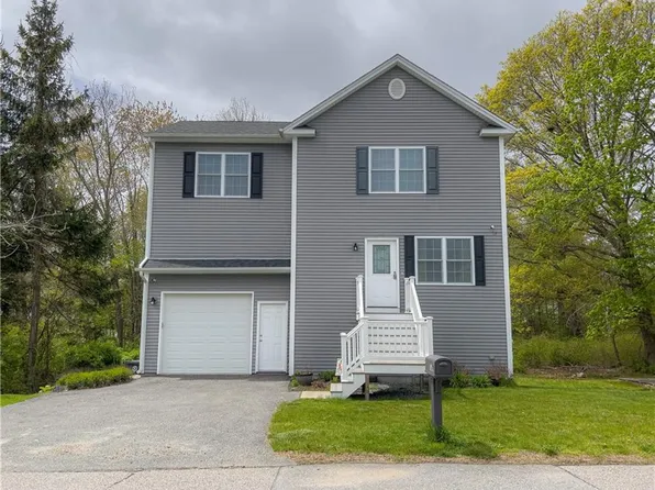 186 Morris St, Cumberland, RI 02864