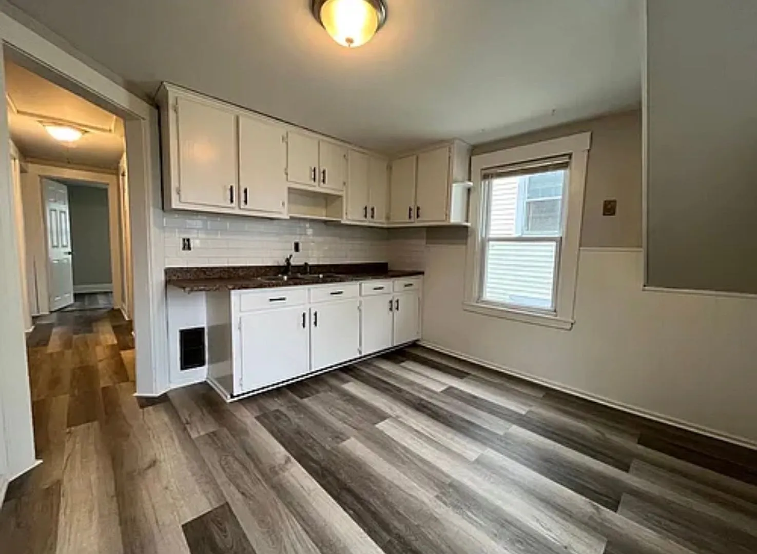 186 Greene St, Bristol — Photo 2