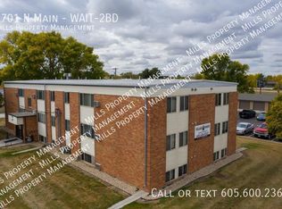 1701 N Main St #WAIT2BD, Mitchell, SD 57301