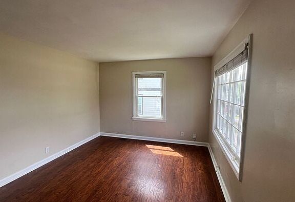 5th image of 625 N 9th St