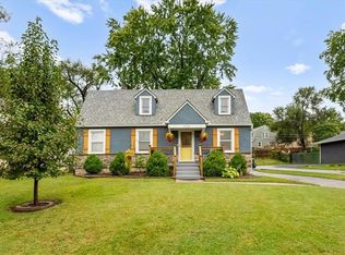 6526 Rockhill Rd, Kansas City, MO 64131