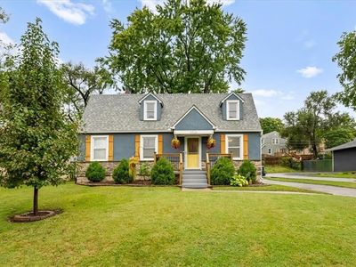 6526 Rockhill Rd, Kansas City, MO, 64131