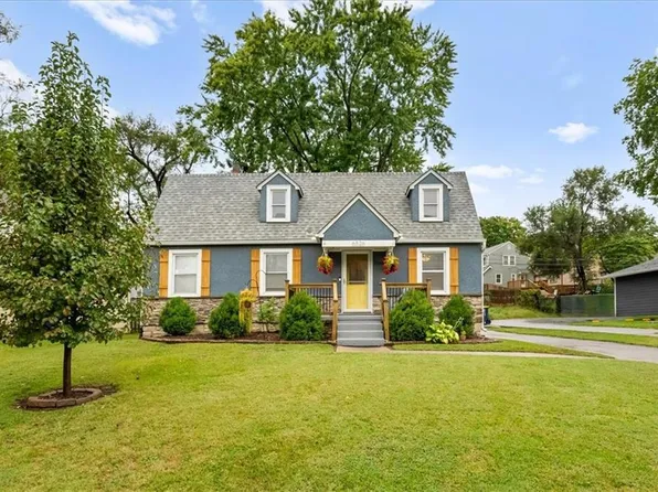 6526 Rockhill Rd, Kansas City, MO 64131