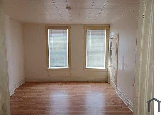 4th image of 3645 Liermann Ave #2