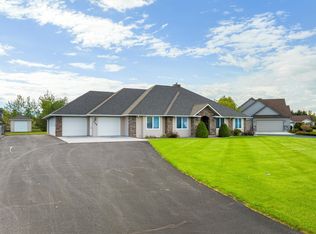 229 Carriage Rd, Hamilton, MT 59840