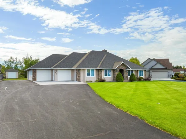 229 Carriage Rd, Hamilton, MT 59840