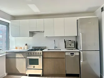 107 Columbia Heights, #2S