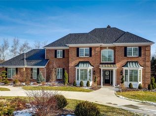 435 Heights Dr, Gibsonia, PA 15044