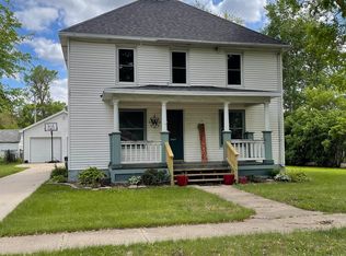 210 W 3rd St, Stromsburg, NE 68666