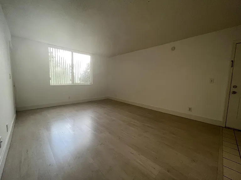 4035 W McNab Rd #203F — Photo 33
