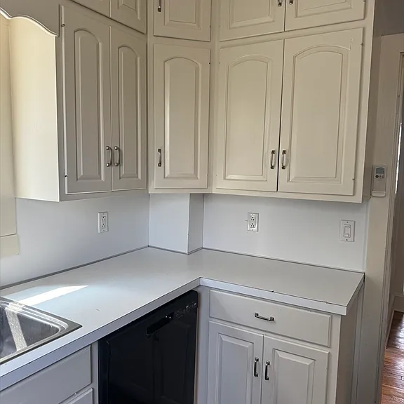 322 Lowell St #0 — Photo 12