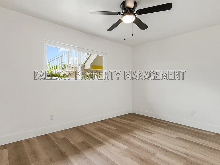 112 Laurel Ave #112 — Photo 10