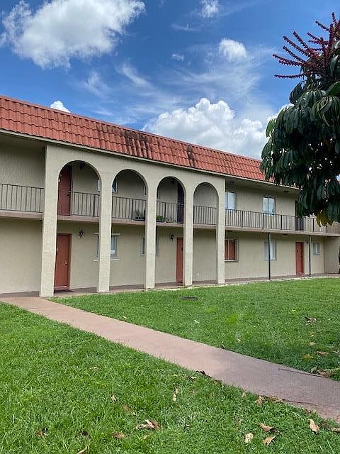 2nd image of 6040 Forest Hill Boulevard #101