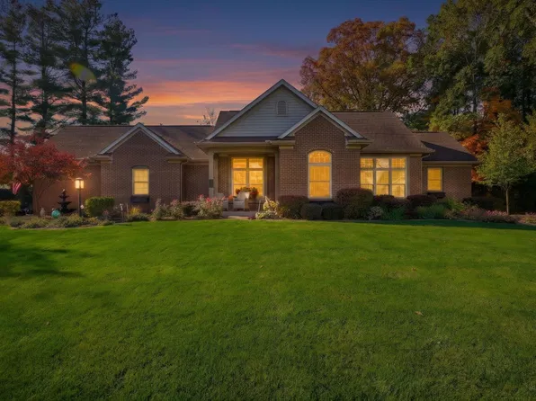 51345 Stratford Dr, Elkhart, IN 46514