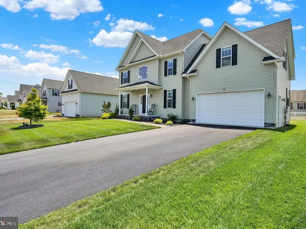 94 S Ridge Brook Dr, Felton, DE 19943