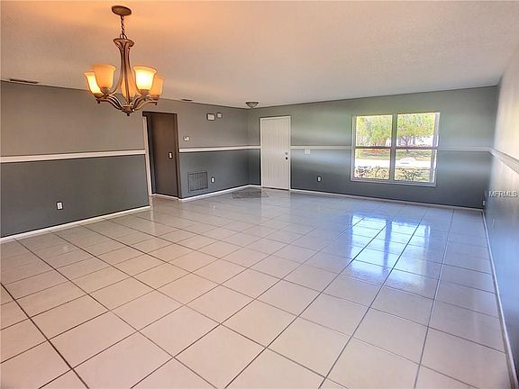 3rd image of 3204 Natoma Way