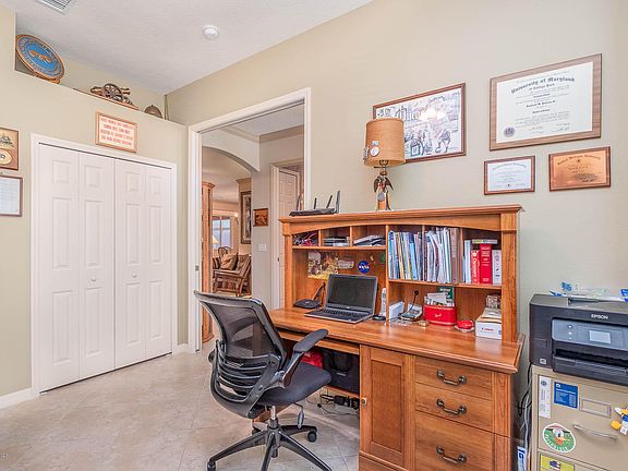 5th image of 3762 Carambola Cir