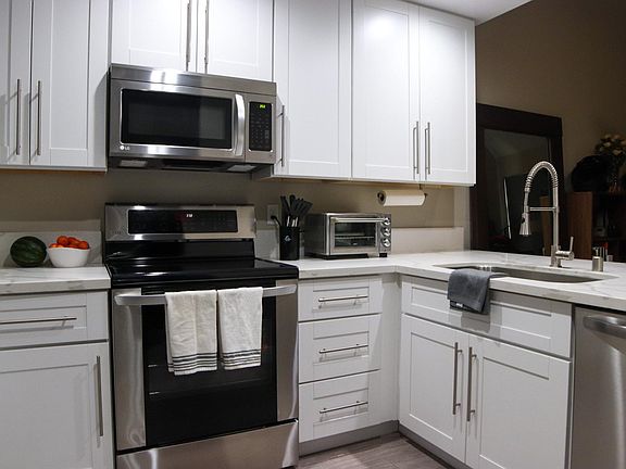 2nd image of 2206 River Run Dr Unit 39