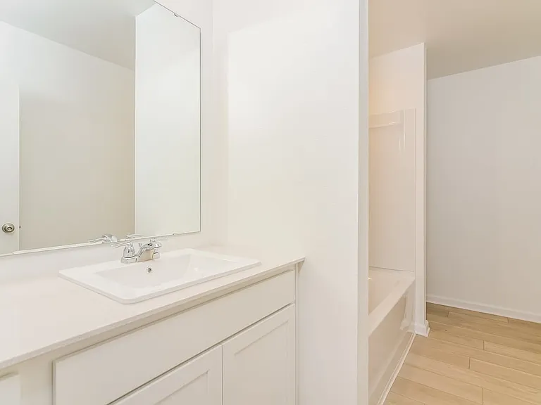 6417 Domizio Dr — Photo 14