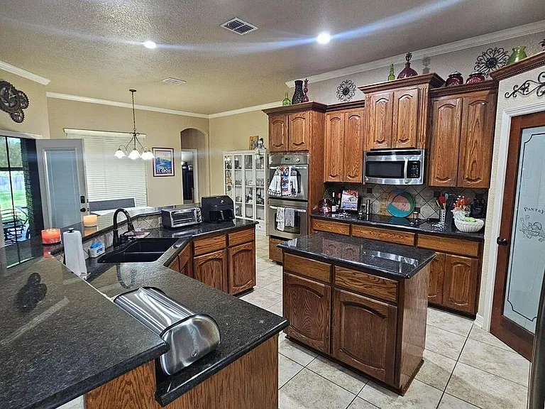 5503 Deerwood Trl — Photo 7