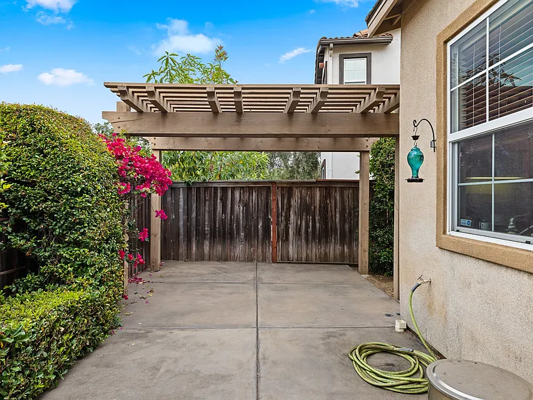 948 Avalon Way — Photo 13