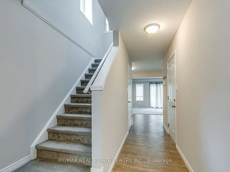 50 Pinnacle Dr #23 — Photo 11