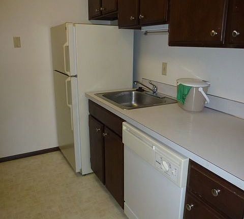 3rd image of 11254 Greenwood Ave N APT 203