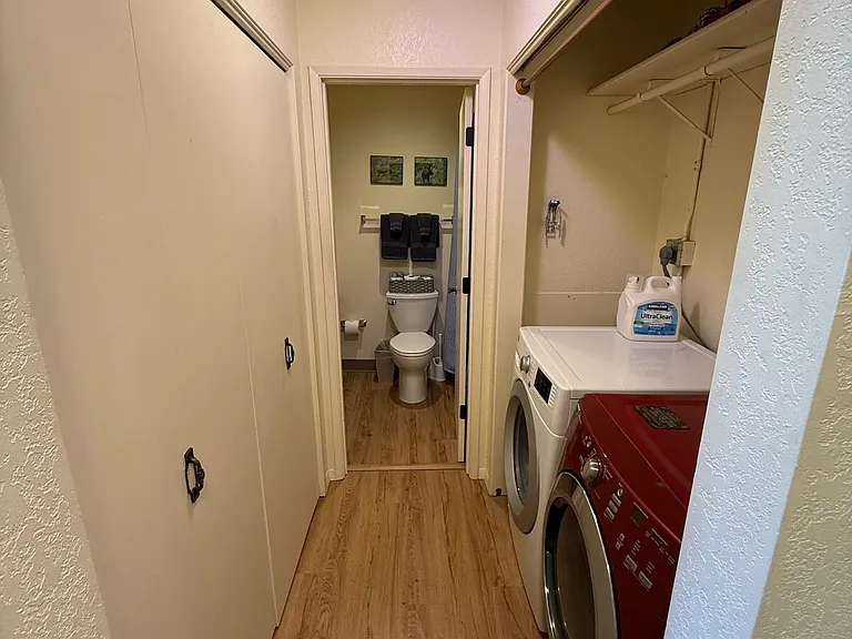 4333 San Ernesto Ave #302 — Photo 9