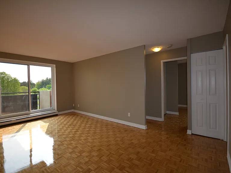 1322 McWatters Rd — Photo 23