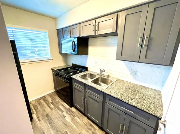 Texas Apartments: Leasing Specials! Remodeled Units Now Available in Terrell!