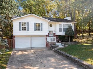 701 Turnbridge Dr, Fenton, MO