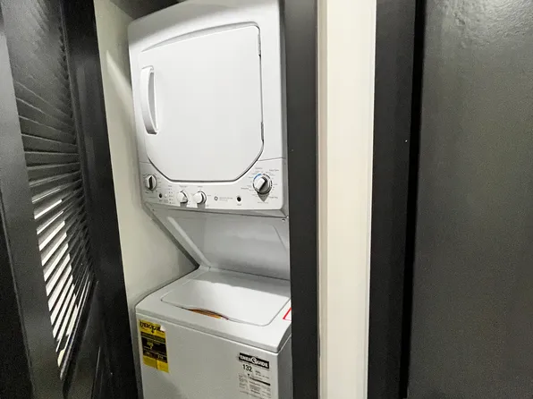 138 Mallory Avenue image 10 of 10