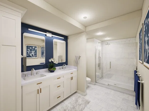 50 Balch St #412, Beverly, MA 01915