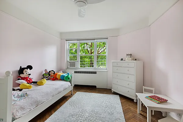 Sold by Compass | media 5