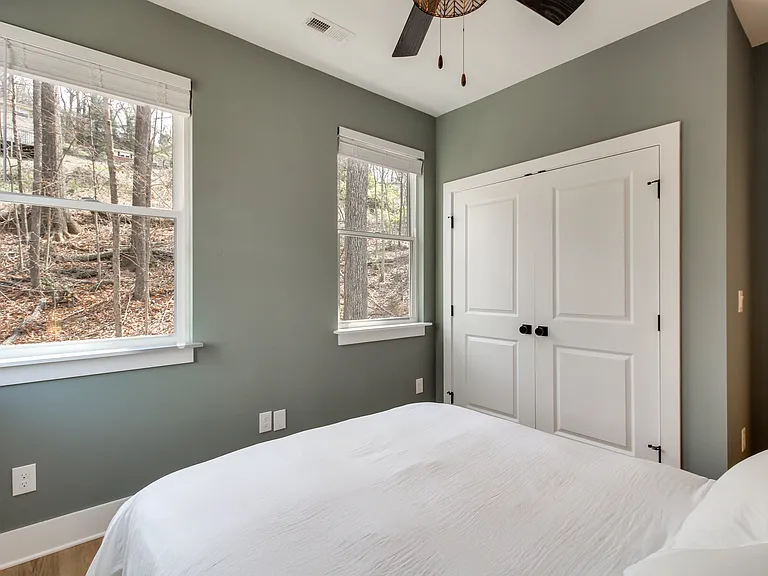 406 Dempsey Ln — Photo 20