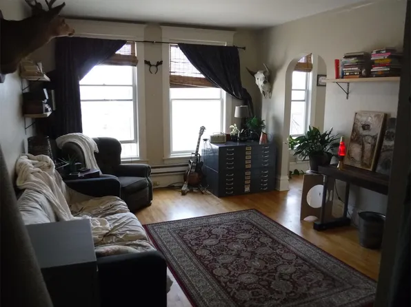 16 8th St S, Fargo, ND 58103