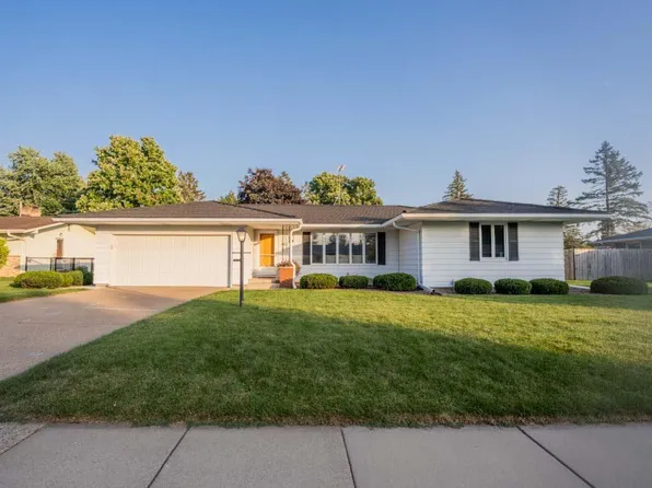 407 E Tyler Ave, Eau Claire, WI 54701